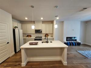 MLS #21142729 image #0