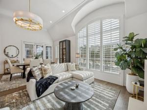 MLS #21145951 image #0