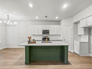 MLS #21148877 image #0