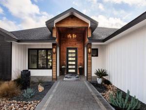 MLS #21155871 image #0