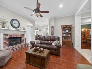 MLS #21156544 image #0