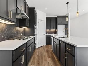 MLS #21160377 image #0