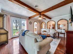 MLS #21162770 image #0