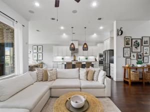 MLS #21163607 image #0