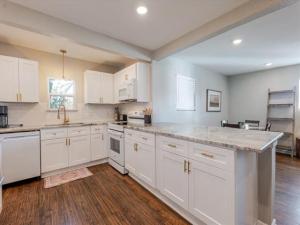 MLS #21165398 image #0