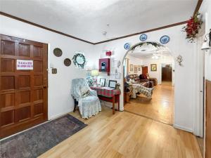 MLS #21169972 image #0