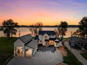 MLS #21179472 image #0