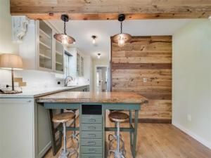 MLS #21183946 image #0