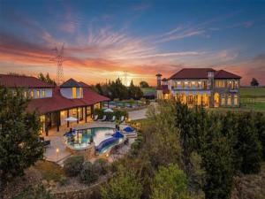 MLS #21187137 image #0
