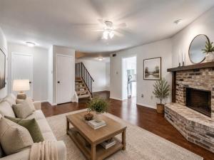 MLS #21192949 image #0