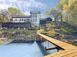 MLS #21200316 image #0