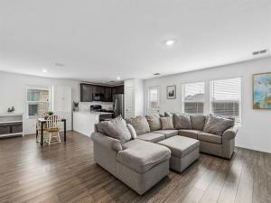 MLS #21204603 image #0