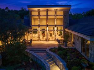 MLS #21204700 image #0