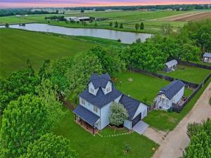 MLS #21213272 image #0