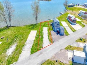 MLS #21214065 image #0