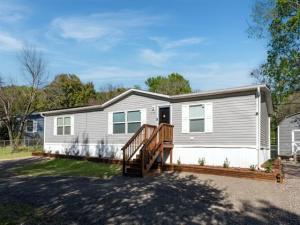 MLS #21214938 image #0