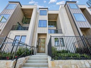 MLS #21215617 image #0