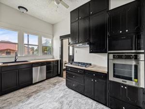 MLS #21221855 image #0