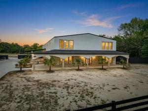 MLS #21221887 image #0