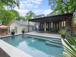 MLS #21222932 image #0