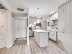 MLS #21228341 image #0