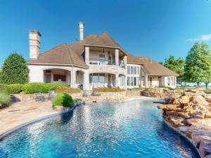 MLS #21229492 image #0
