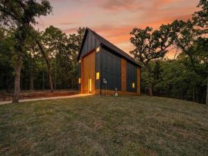 MLS #21232720 image #0