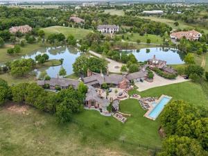 MLS #21233192 image #0