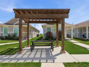 MLS #21233238 image #0
