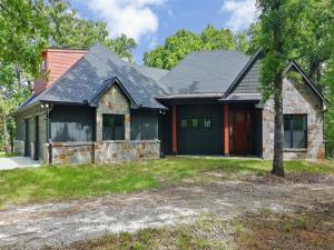 MLS #21233562 image #0