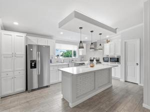 MLS #21236946 image #0
