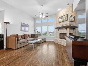 MLS #21240012 image #0