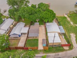 MLS #21240686 image #0