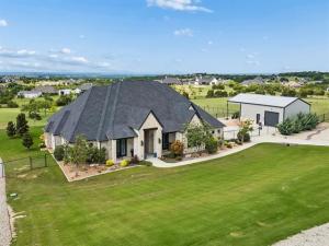 MLS #21242957 image #0
