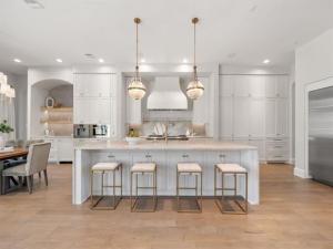 MLS #21242959 image #0