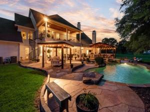 MLS #21243061 image #0