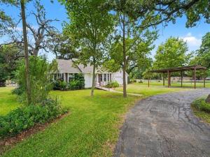 MLS #21243128 image #0