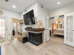 MLS #21244415 image #0