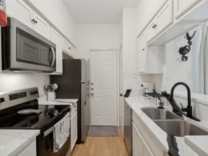 MLS #21244929 image #0