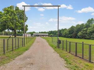 MLS #21245055 image #0