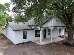 MLS #21245640 image #0