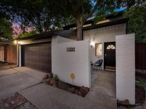 MLS #21246373 image #0