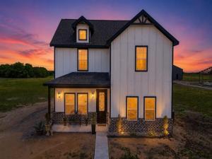 MLS #21246802 image #0