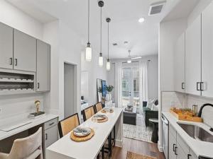 MLS #21247549 image #0