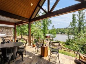MLS #21248277 image #0