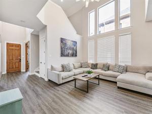 MLS #21249243 image #0