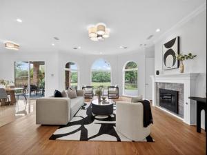 MLS #21253957 image #0