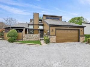 MLS #21256207 image #0