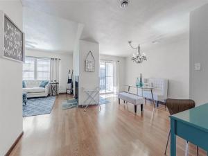 MLS #21256626 image #0