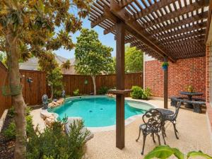 MLS #21259063 image #0